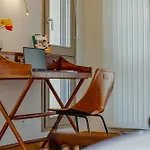 Demeures & Chateaux De La Tour - & Restaurants - Auvergne Szálloda 4*