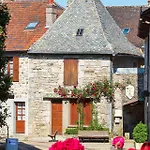 Demeures & Chateaux De La Tour - & Restaurants - Auvergne Szálloda Marcolès