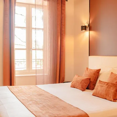 Hotell Demeures & Chateaux De La Tour - & Restaurants - Auvergne