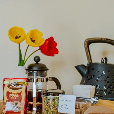 Demeures & Chateaux De La Tour - & Restaurants - Auvergne Hotel 4*