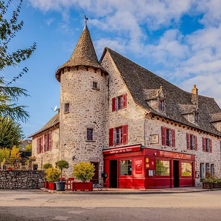 Demeures & Chateaux De La Tour - & Restaurants - Auvergne فندق