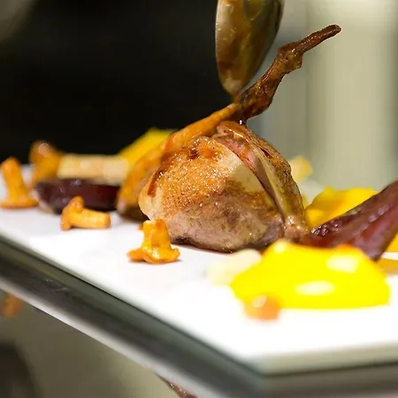 Demeures & Chateaux De La Tour - & Restaurants - Auvergne מלון 4*