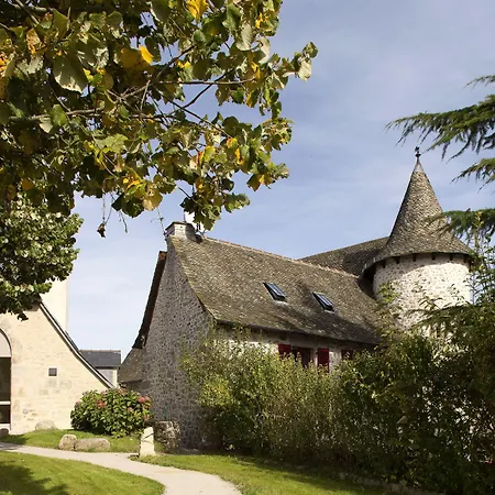 Demeures & Chateaux De La Tour - & Restaurants - Auvergne Hotel Marcoles