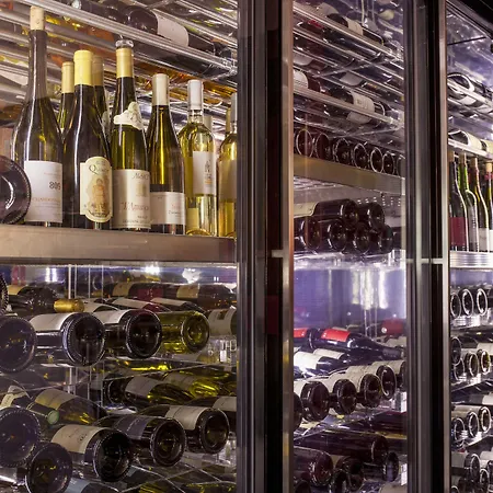 Demeures & Chateaux De La Tour - & Restaurants - Auvergne