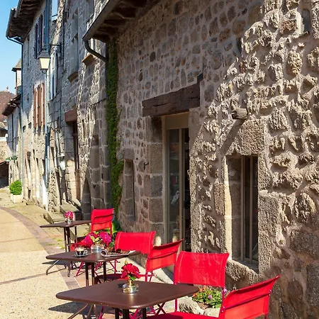 Demeures & Chateaux De La Tour - & Restaurants - Auvergne Hotell 4*