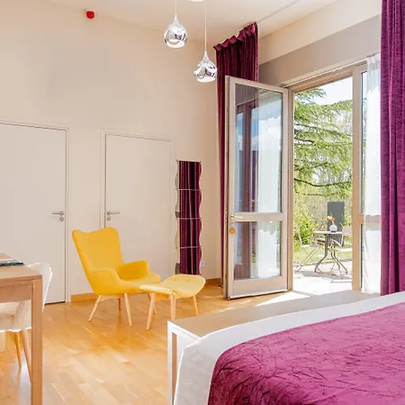 Demeures & Chateaux De La Tour - & Restaurants - Auvergne 4*